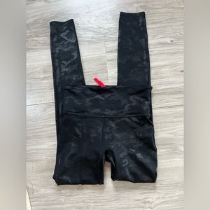 Camo Spanx Leggings